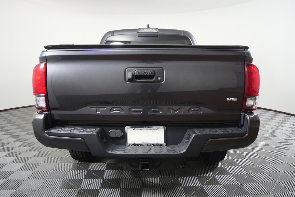 Thumbnail: 2022 Toyota Tacoma - 5