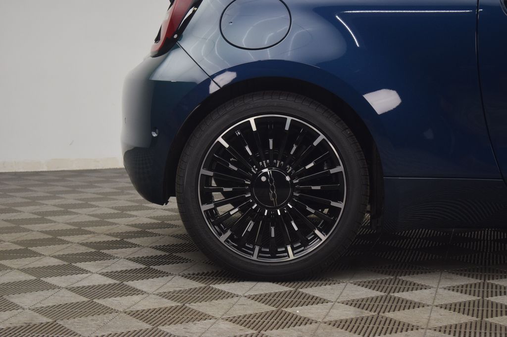 new 2026 FIAT 500e car, priced at $37,375
