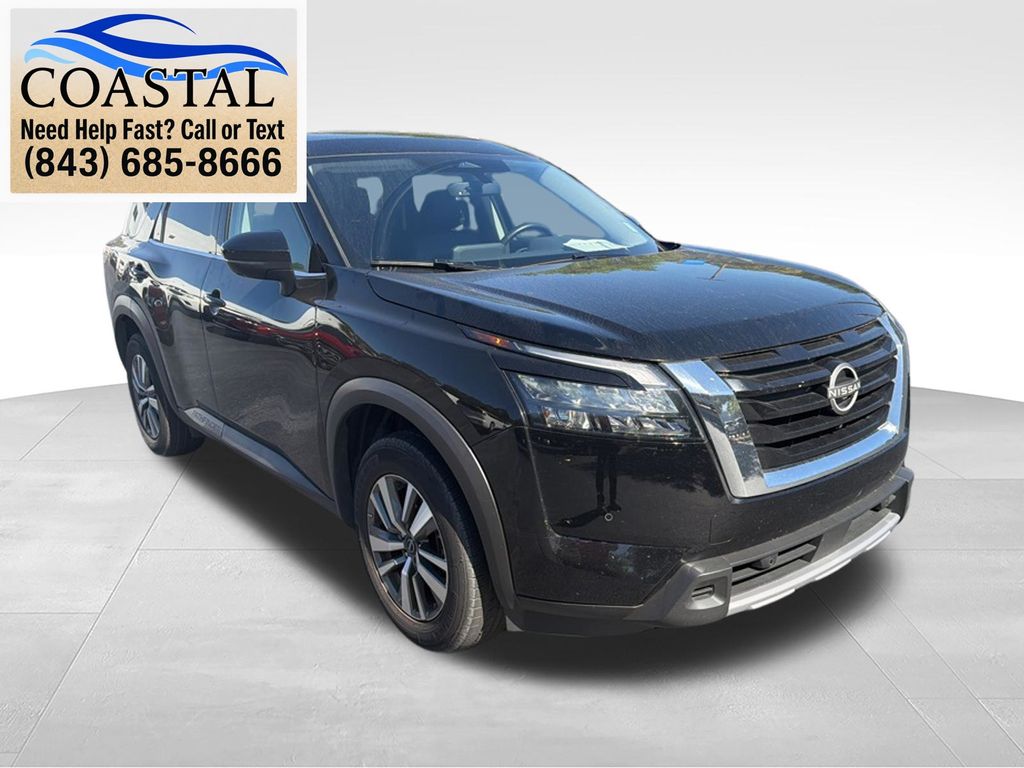 2025 Nissan Pathfinder SL Black at Lugoff Nissan