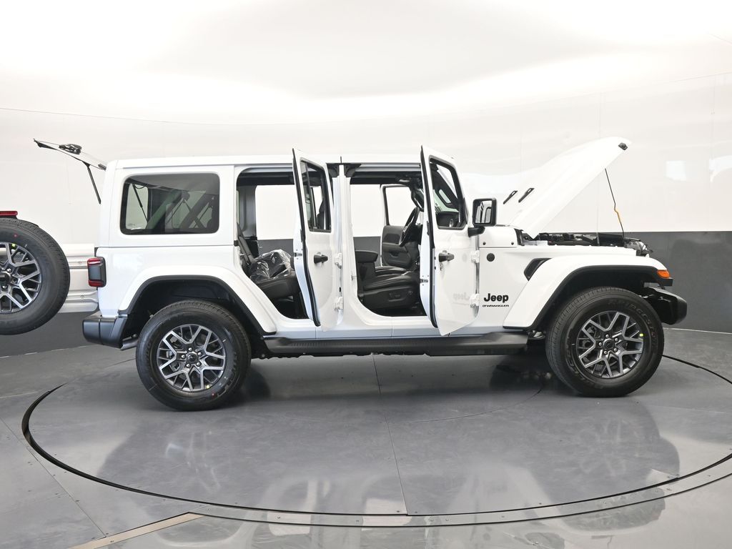 New 2026 Bright White Clearcoat Jeep Sahara image 70