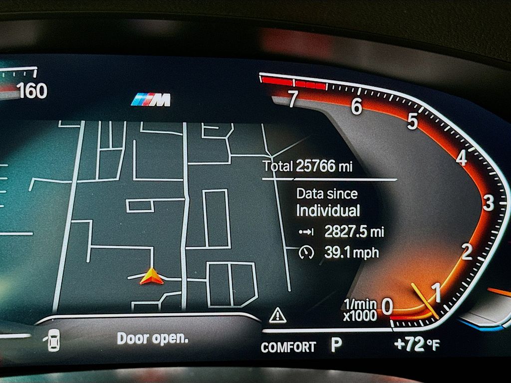 Thumbnail: 2023 BMW 5 Series - 12