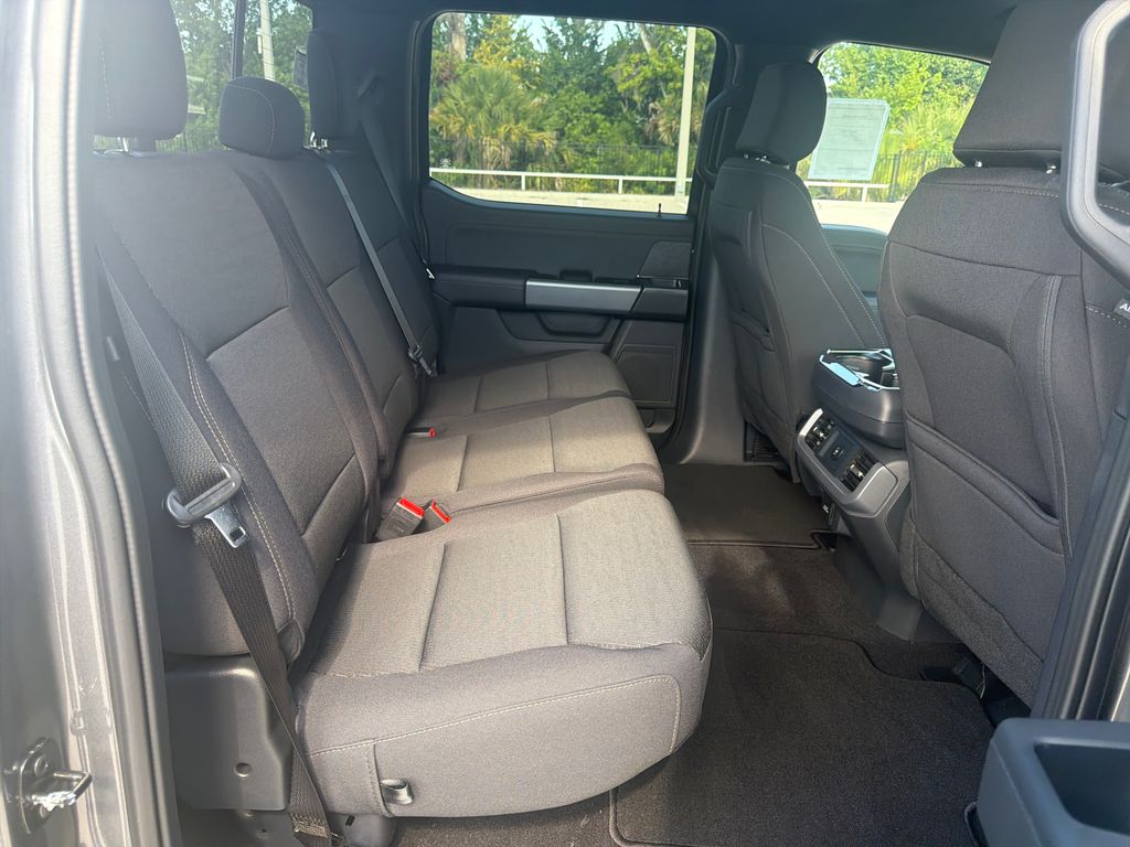 New 2026 Gray Ford XLT image 28