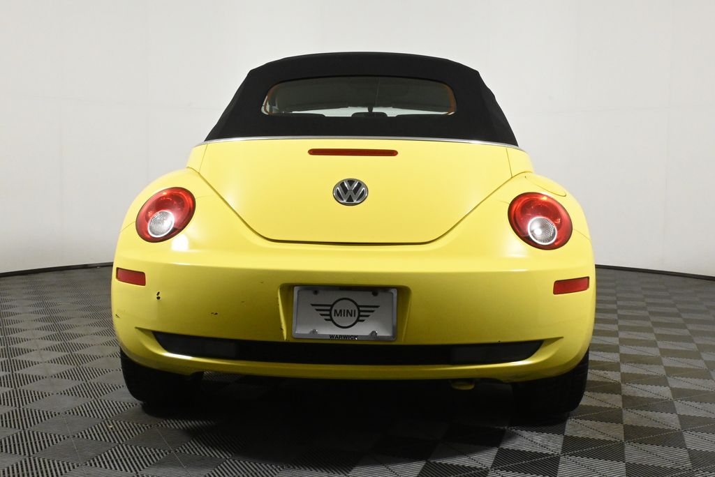 2008 Volkswagen Beetle S 7