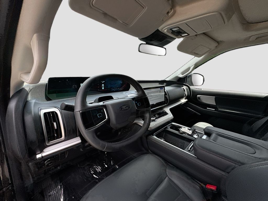 Used 2025 Black Ford Active image 9
