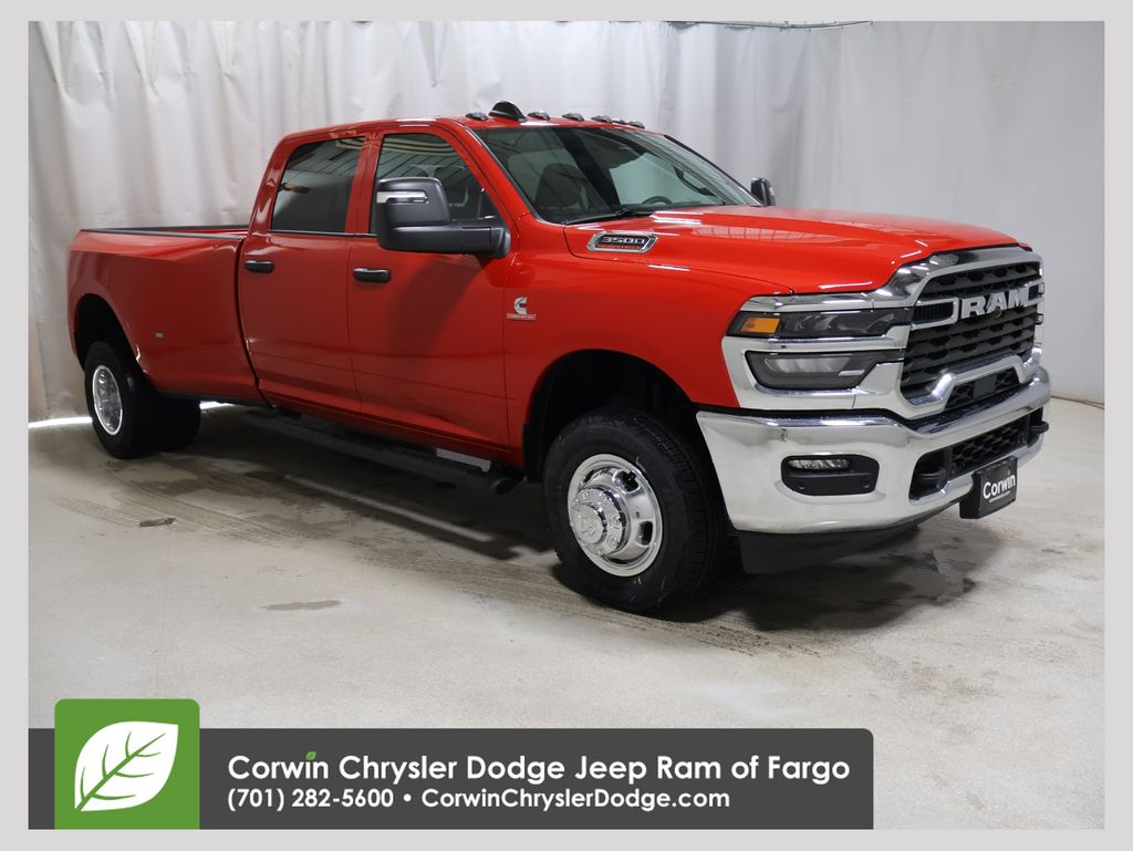Flame Red Clearcoat 2026 RAM 3500 Pickup Truck Four-Wheel Drive 8-Speed Automatic