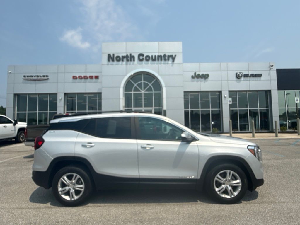 2022 GMC Terrain SLE FWD