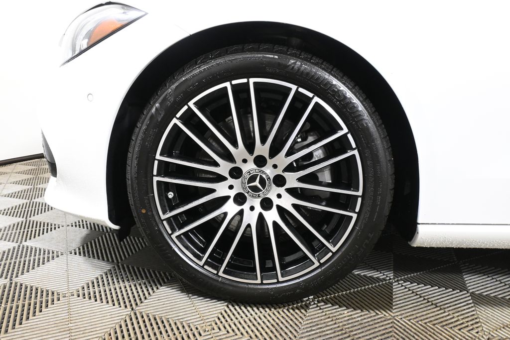 Thumbnail: 2023 Mercedes-Benz C-Class - 12