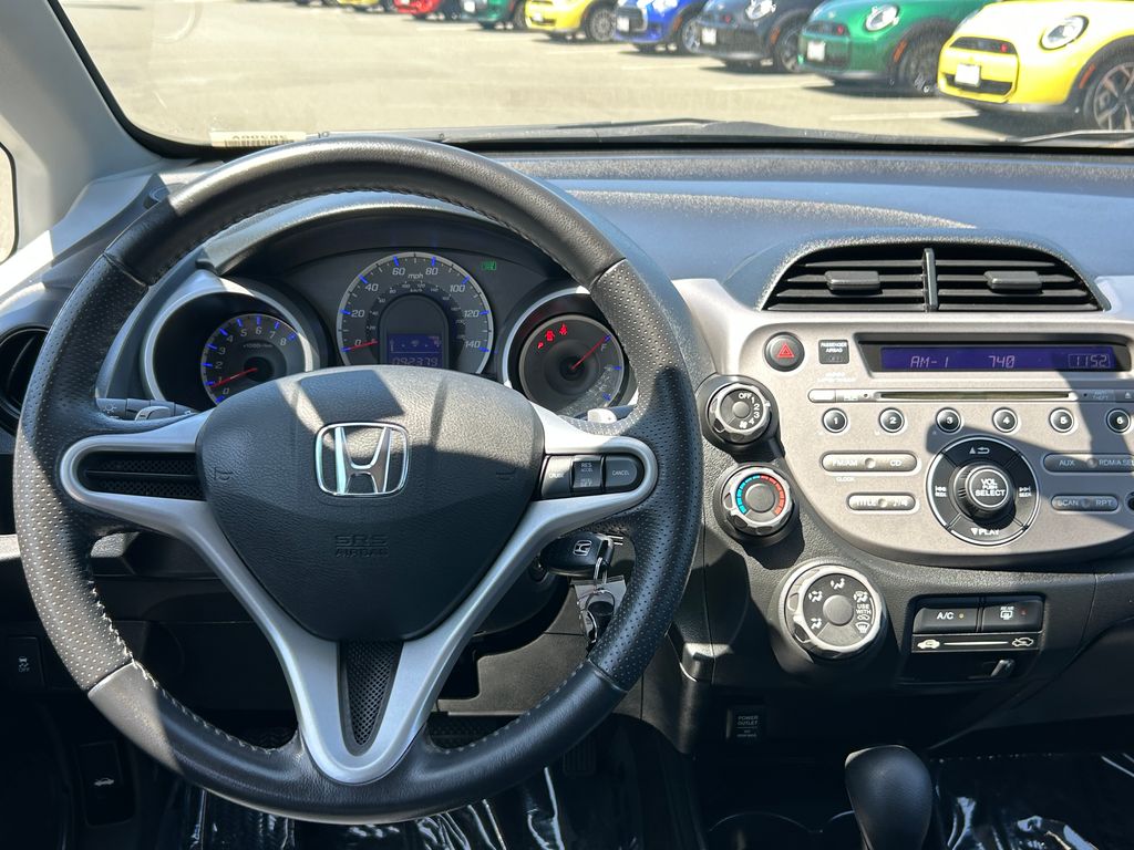 Thumbnail: 2011 Honda Fit - 16