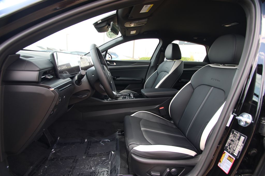 New 2026 Kia K5 Sedan