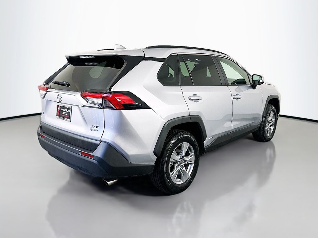 Thumbnail: 2025 Toyota RAV4 - 5