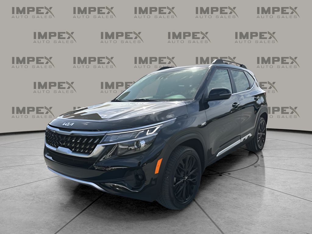 Cherry Black 2022 Kia Seltos Nightfall AWD SUV / Crossover All-Wheel Drive 7-Speed Automatic