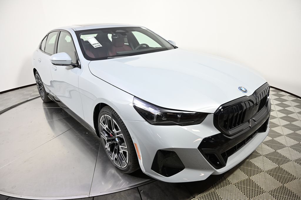 Thumbnail: 2026 BMW i5 - 7