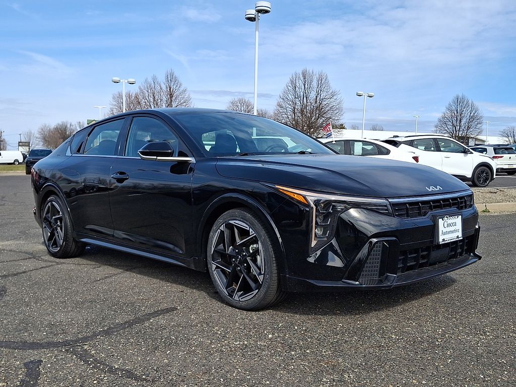 2025 Kia K4 GT-Line FWD