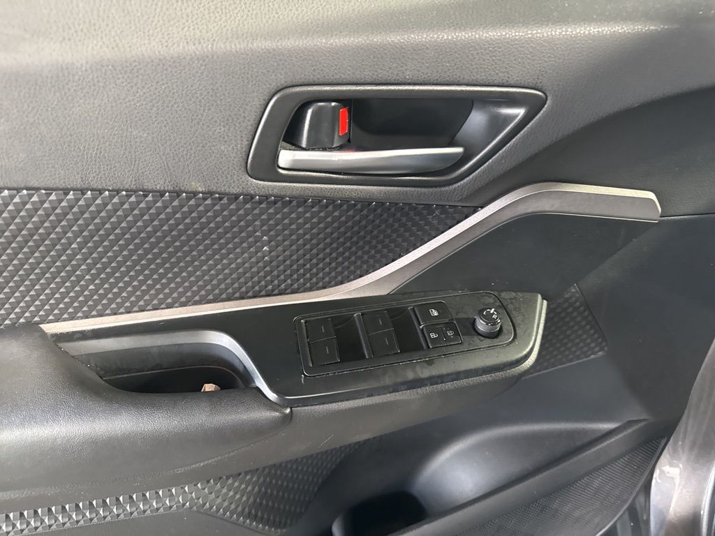 Used Car 2021 Toyota C-hr  Le For Sale Under $25,000 In San Juan, Puerto Rico