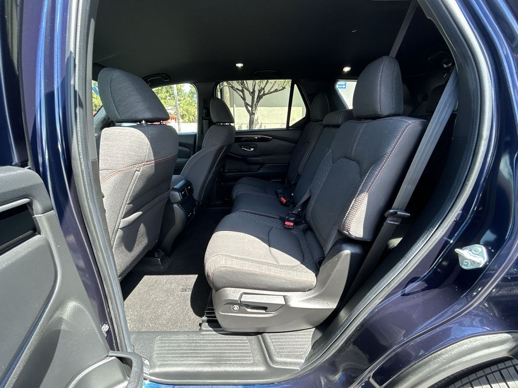 Thumbnail: 2025 Honda Pilot - 21