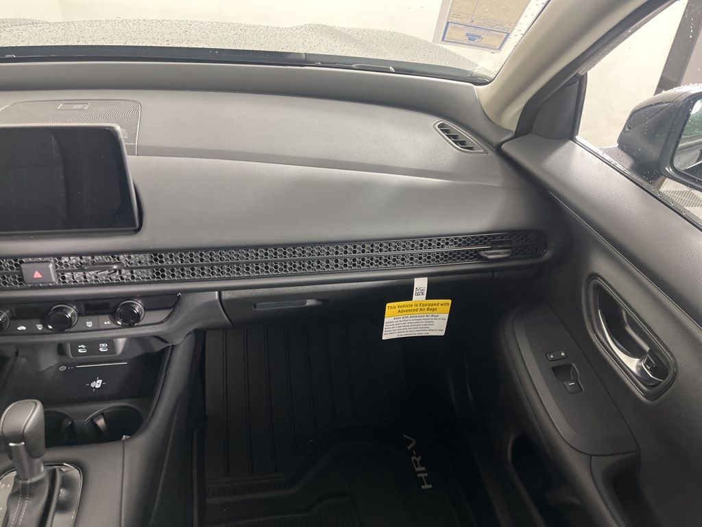 Thumbnail: 2026 Honda HR-V - 12
