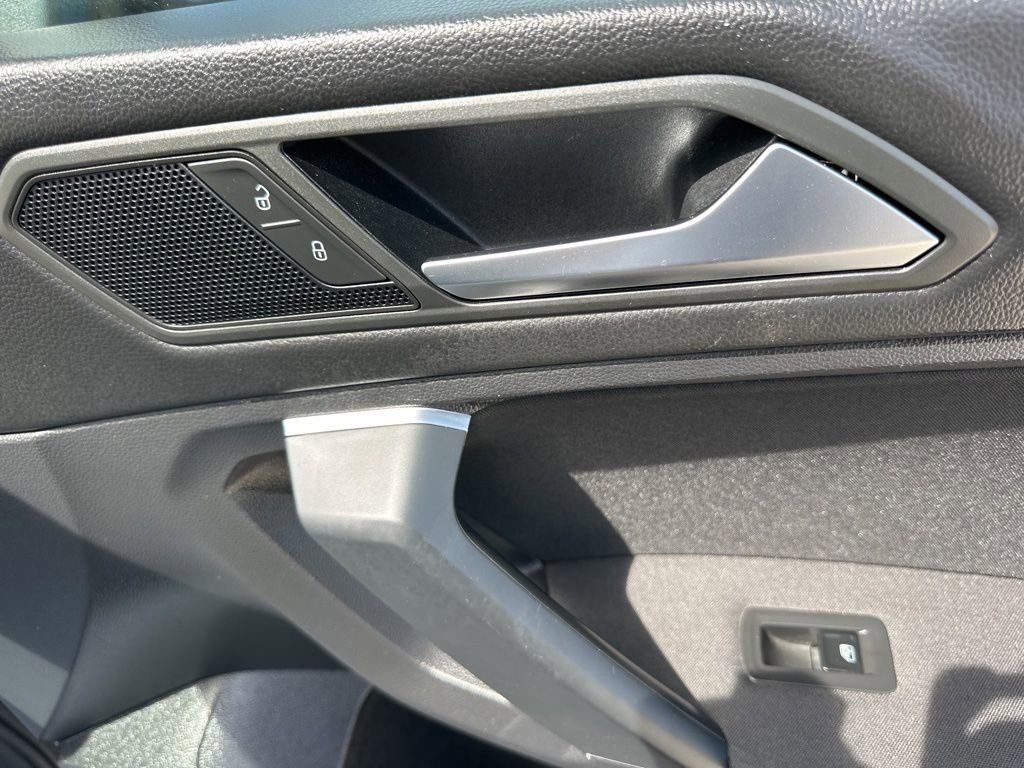 2019 Pure White Volkswagen Tiguan 2.0T S FWD SUV