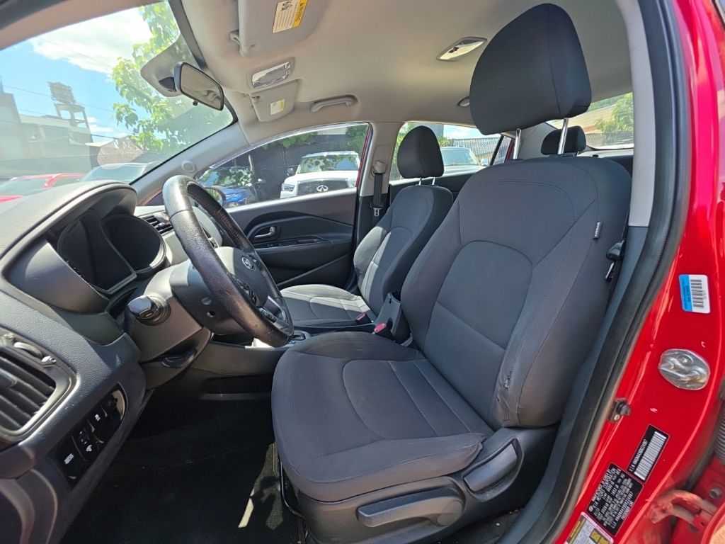 used 2013 Kia Rio car