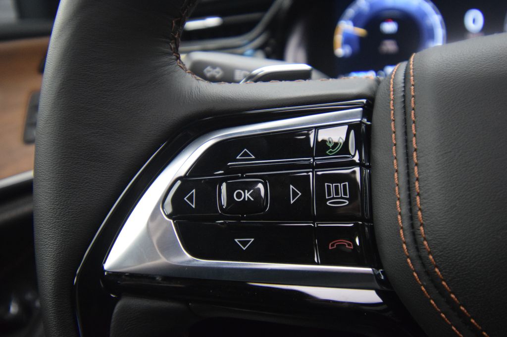 new 2026 Jeep Grand Cherokee L car, priced at $62,018