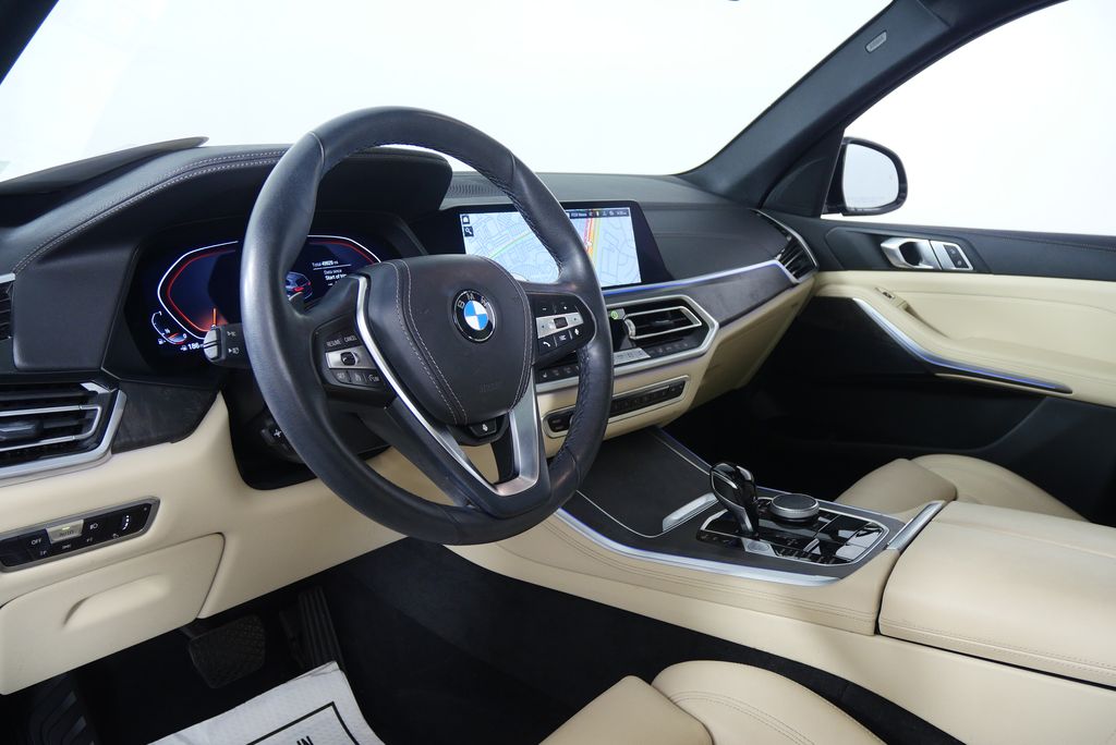 Thumbnail: 2022 BMW X5 - 13