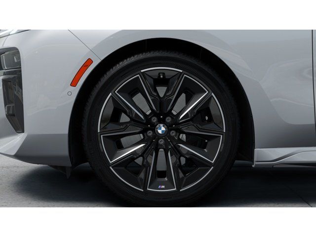 Thumbnail: 2026 BMW 7 Series - 7