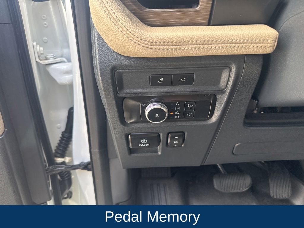 2022 Ford Expedition Limited MAX