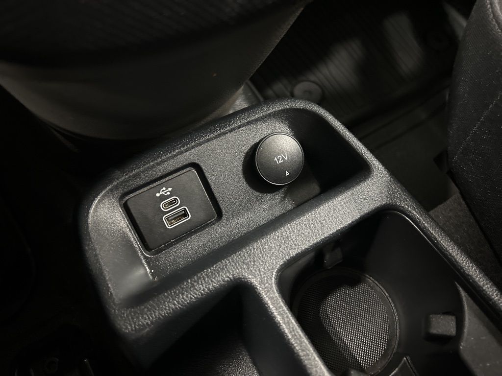 used 2022 Ford Transit Connect car, priced at $22,950