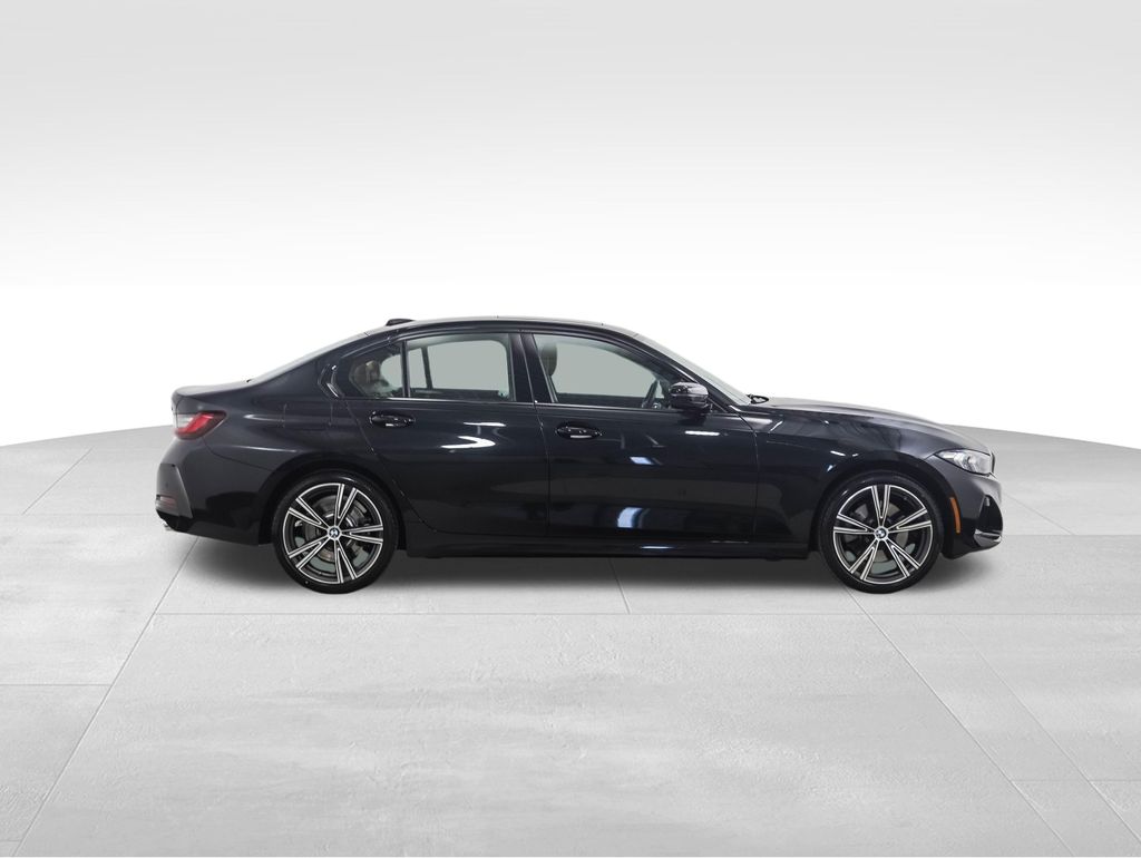 Thumbnail: 2023 BMW 3 Series - 6