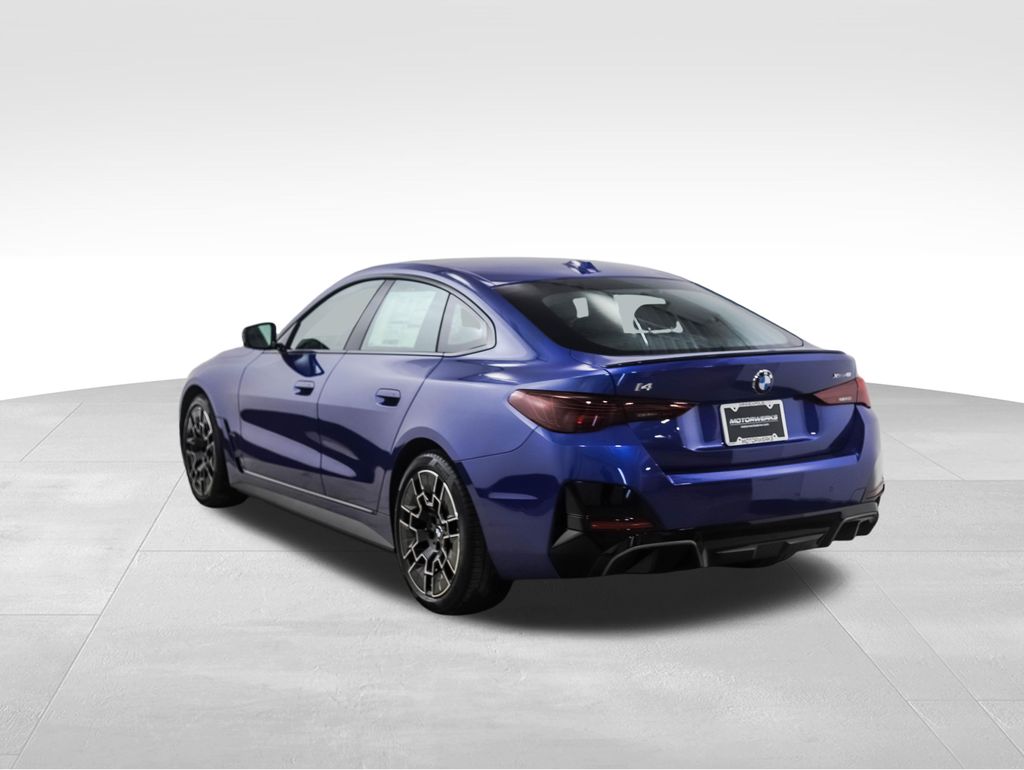 Thumbnail: 2026 BMW i4 - 3