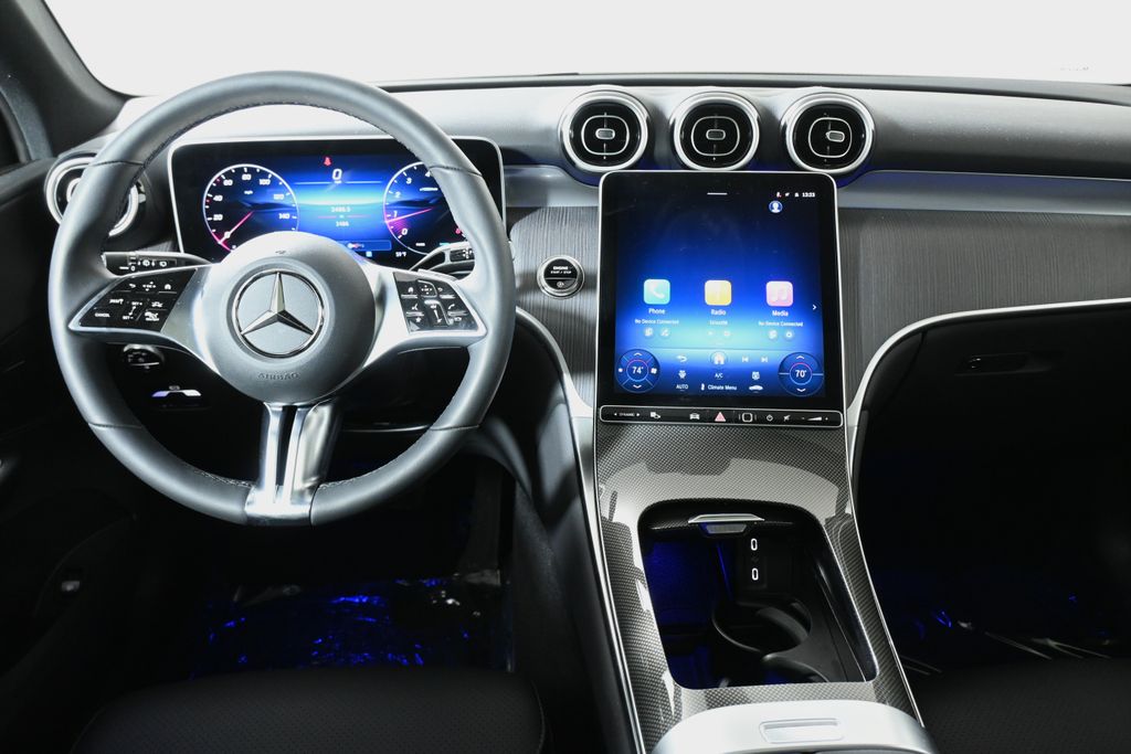 Thumbnail: 2026 Mercedes-Benz GLC - 17