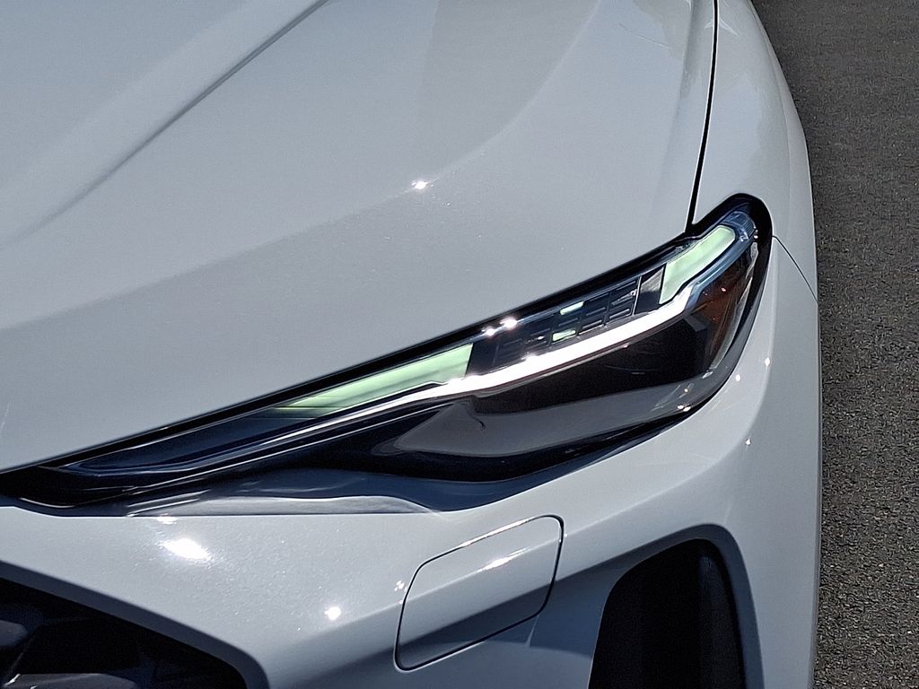 Thumbnail: 2025 Audi Q5 - 9