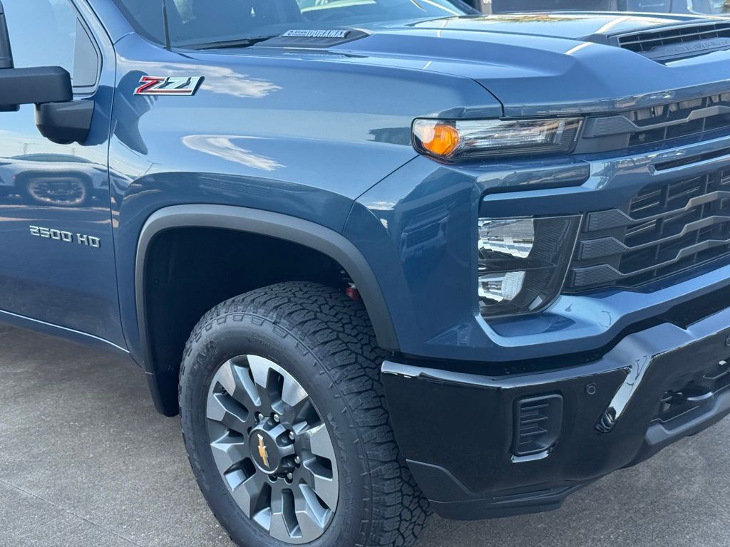 2026 Chevrolet Silverado 2500HD Custom - 7