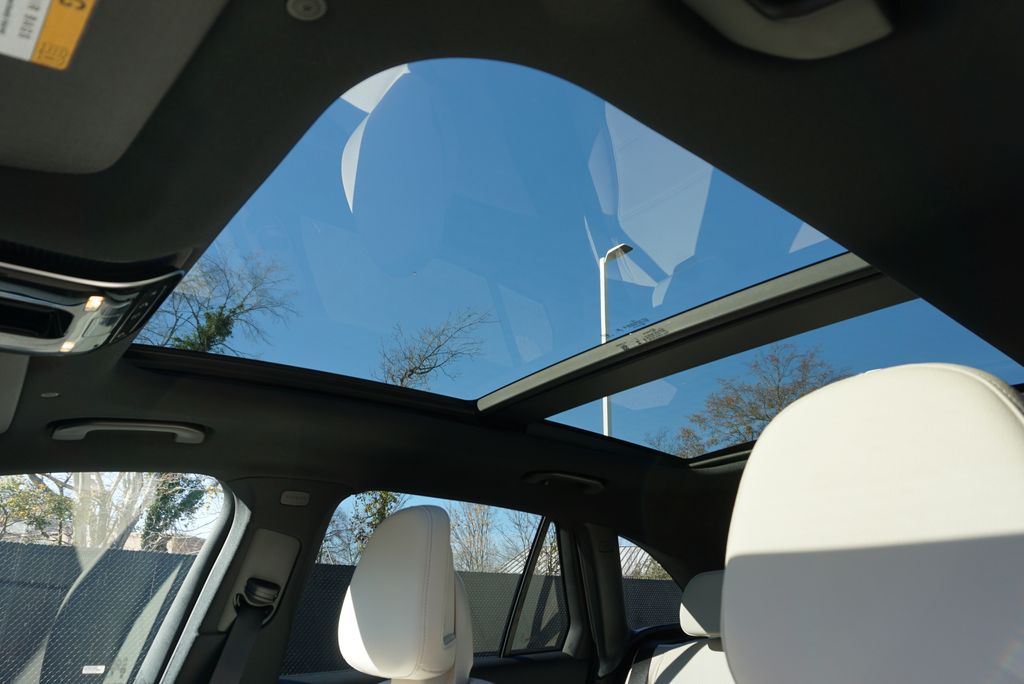 Thumbnail: 2026 Mercedes-Benz GLC - 12