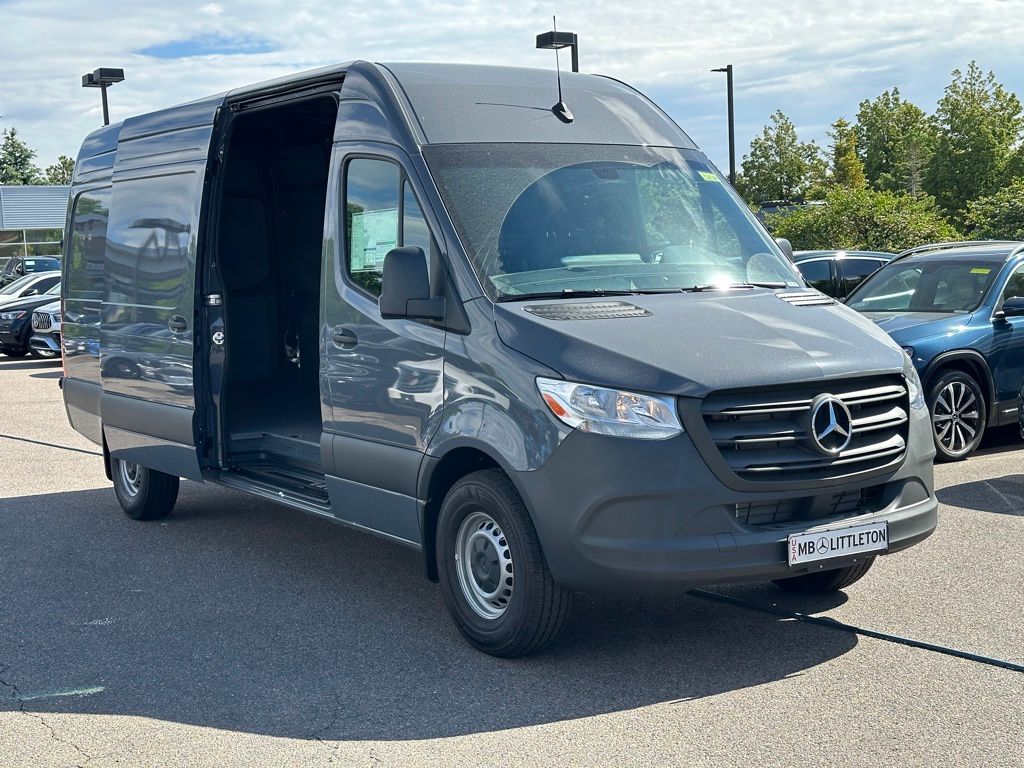 2024 Mercedes-Benz Sprinter 2500 Cargo 170 WB 21