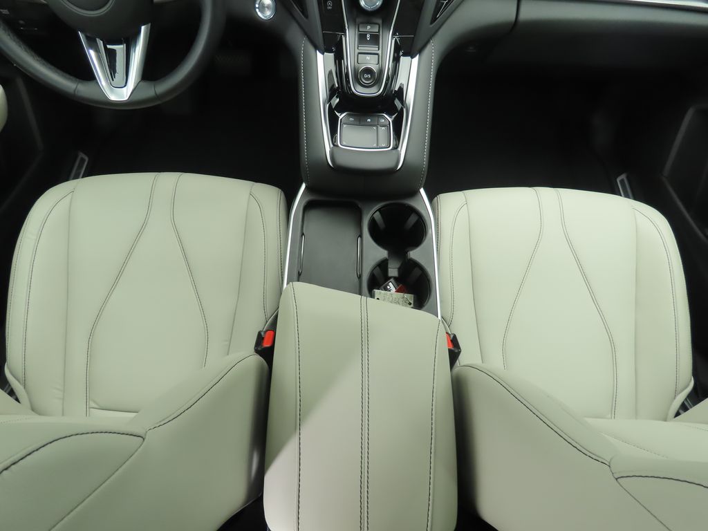 Thumbnail: 2025 Acura RDX - 16