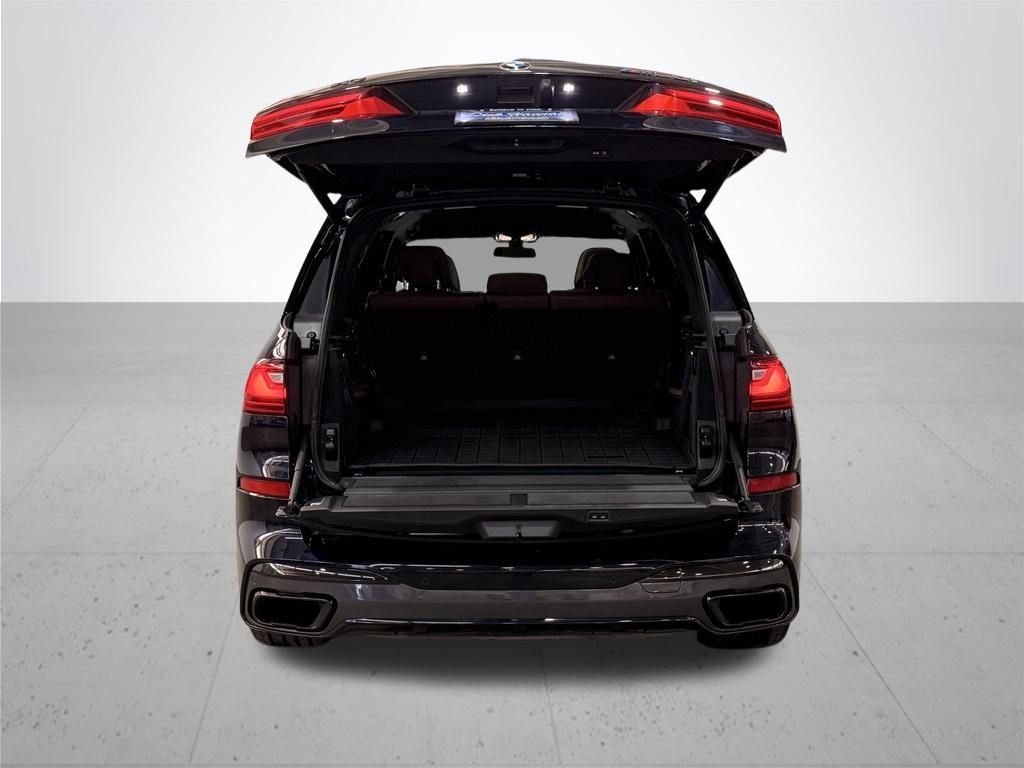 2020 BMW X7 M50i