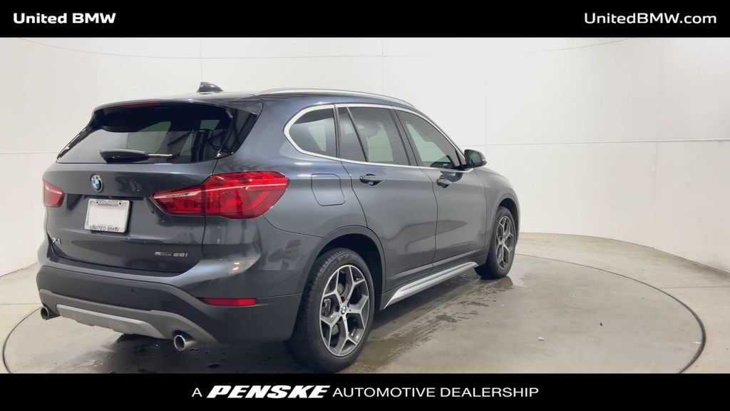 Thumbnail: 2019 BMW X1 - 8