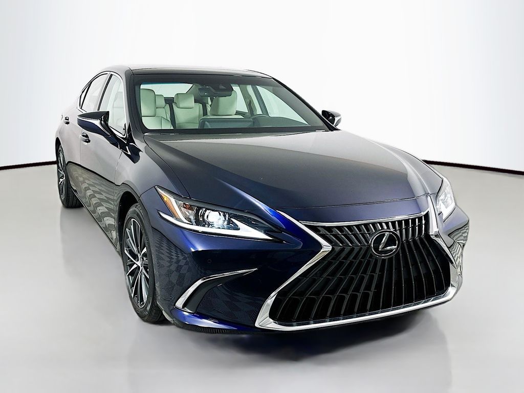2025 Lexus ES 350 3
