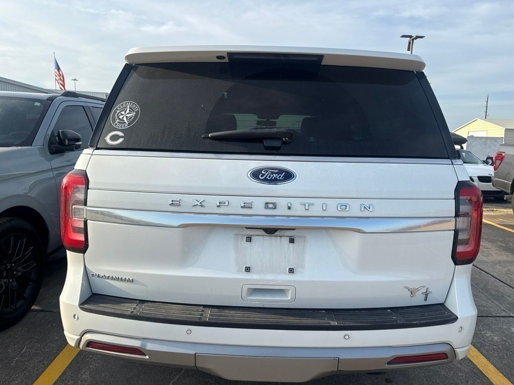 2023 Ford Expedition Platinum White at EAG Ford Navasota
