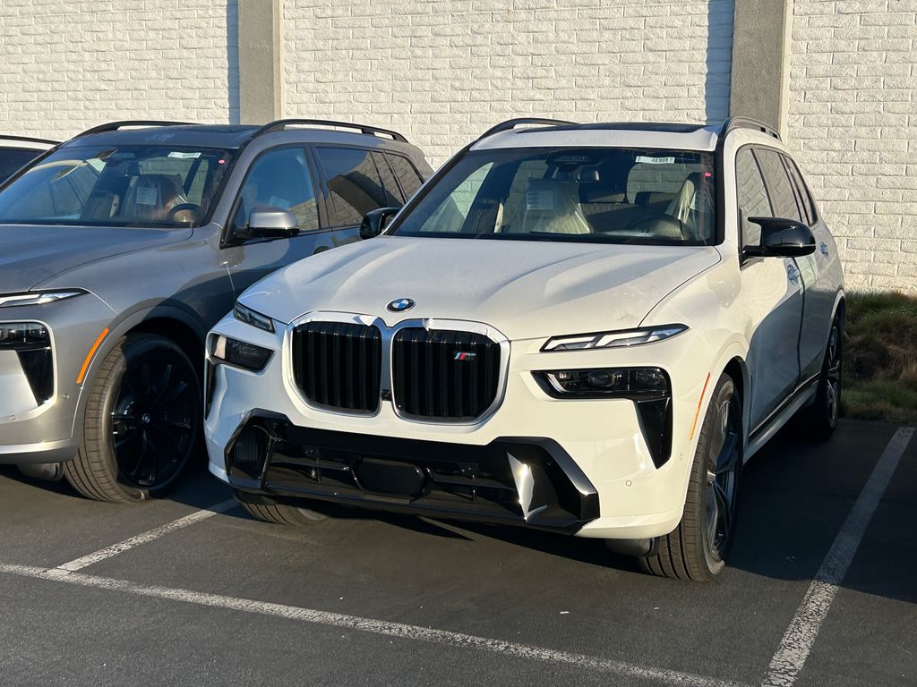 Thumbnail: 2026 BMW X7 - 2