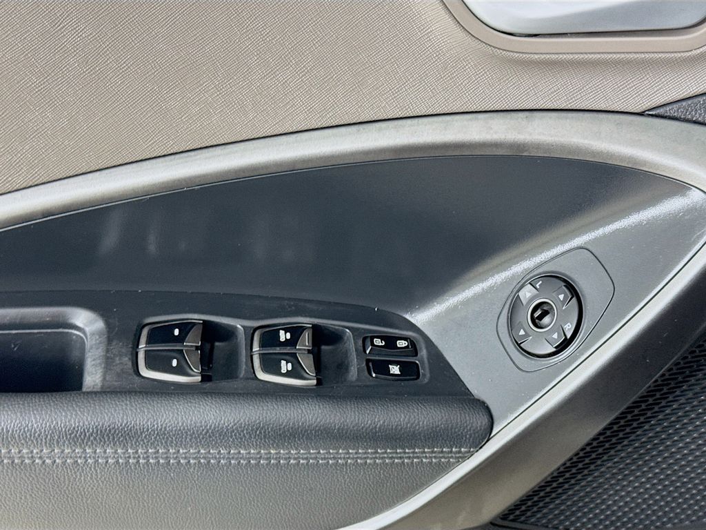 Used Car 2017 Hyundai Santa Fe Sport  2.4 Base For Sale Under $12,000 In Austin, Texas