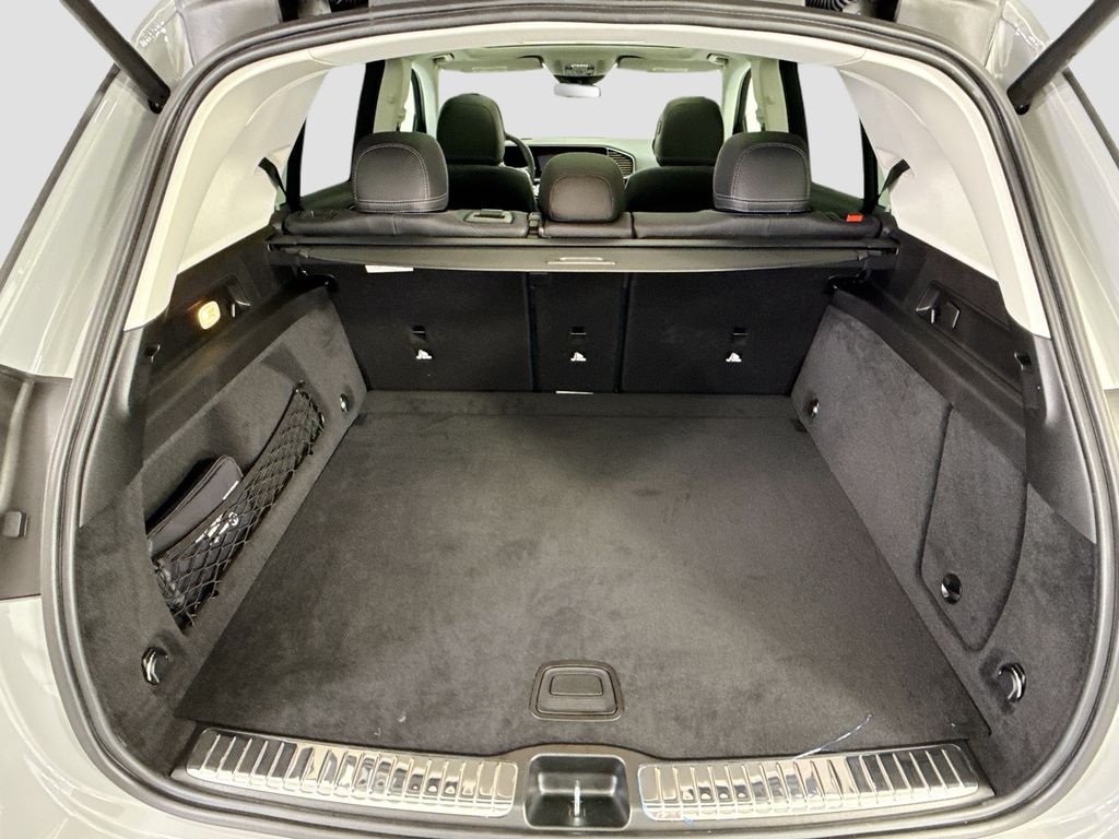 Thumbnail: 2026 Mercedes-Benz GLE - 27