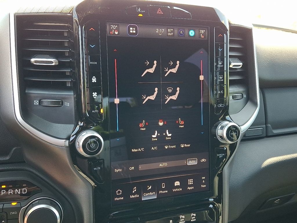 2026 Ram 1500 — photo 11