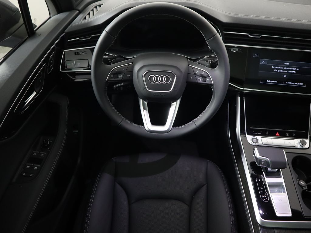 Thumbnail: 2026 Audi Q7 - 12