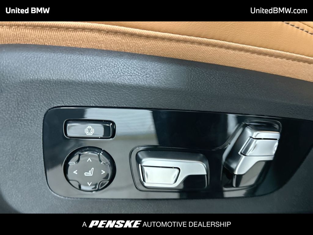 Thumbnail: 2026 BMW X5 - 12
