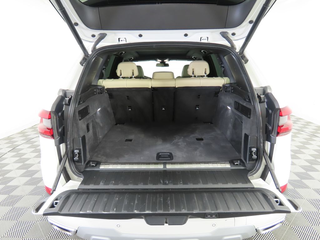 Thumbnail: 2022 BMW X5 - 27