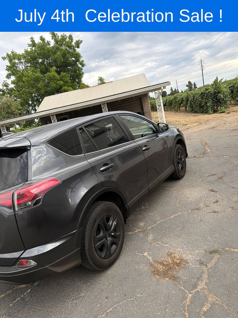 Magnetic Gray Metallic 2018 Toyota RAV4 SUV / Crossover Front-Wheel Drive 6-Speed Automatic