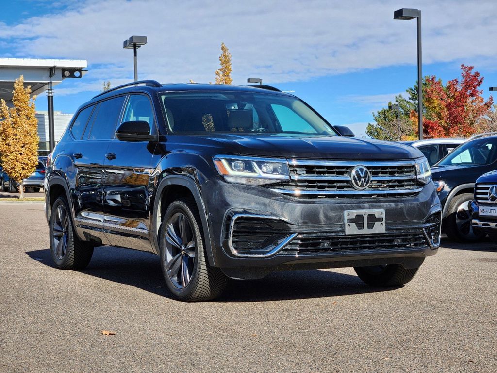 2021 Volkswagen Atlas 3.6L V6 SE w/Technology R-Line 3