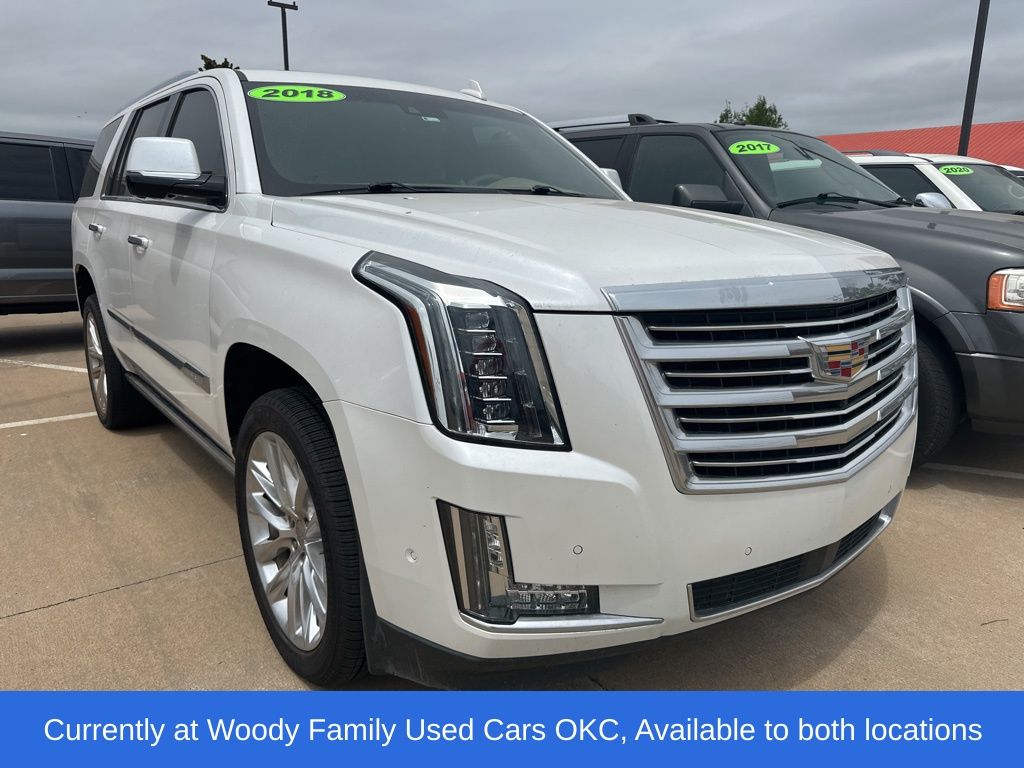 Crystal White Tricoat 2018 Cadillac Escalade Platinum 4WD SUV / Crossover Four-Wheel Drive