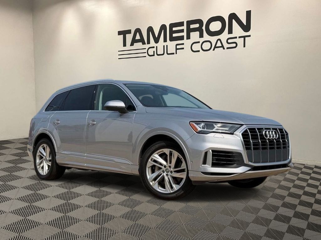 2020 Audi Q7 quattro Premium Plus 55 TFSI